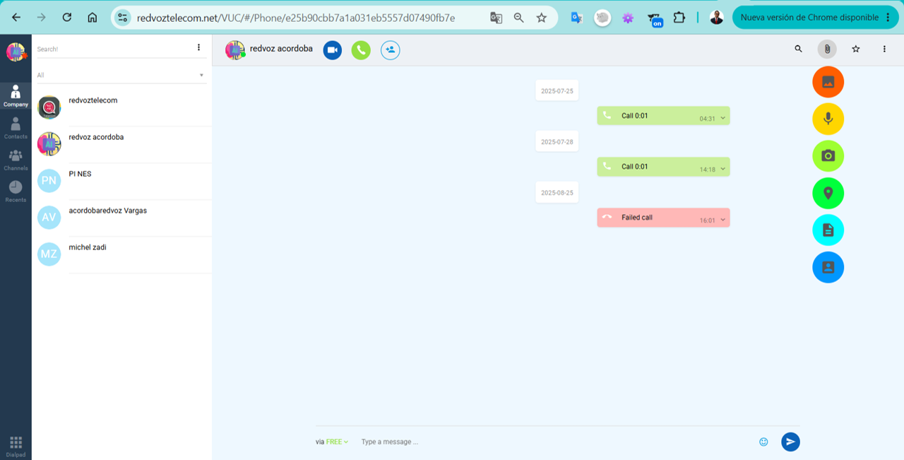 Vista de chat y llamadas con un contacto dentro del panel PBX