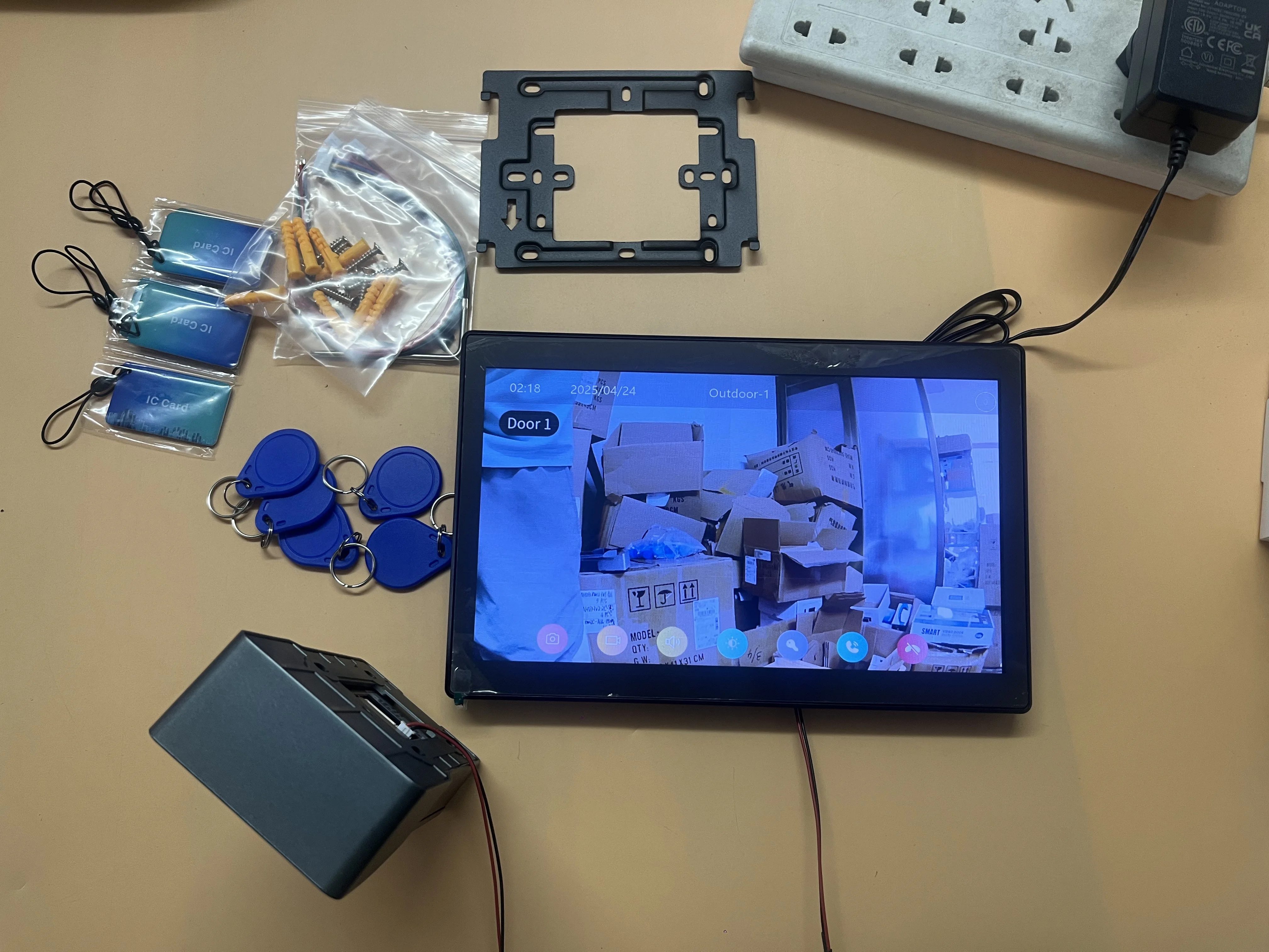 Sb0d03e6b9b8649838a5e8cf1086649d4G Tuya Wifi Smart Home Video Door Phone Video intercom 1080P 10inch Touch Monitor 2-Wires Doorbell Door Camera Security System